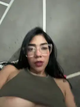 ElaRose 12 online show from 03-29-26, 05:18