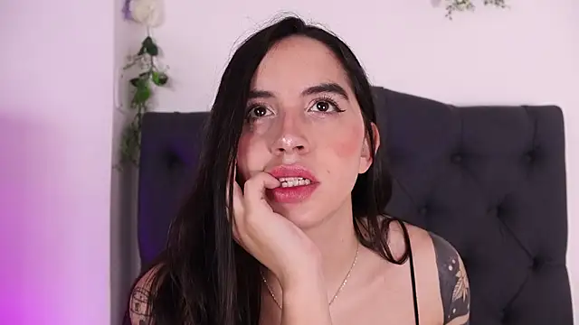 kaylee lee online show from 03-31-26, 04:02