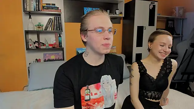 Snapshot of SammySccott chatting on 03-15-26, 08:20 SammySccott online show from 03-15-26, 08:20