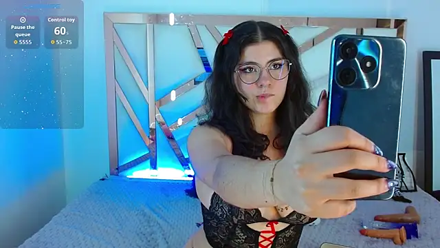 hannia baileys online show from 12-15-25, 12:59