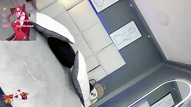 LiaFernandaa online show from 12-18-25, 01:06