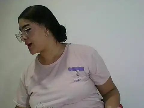 Marianacg 21 online show from 11-07-25, 01:05