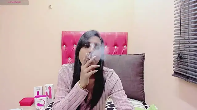INDIANCREAM4U online show from 05-19-26, 05:25