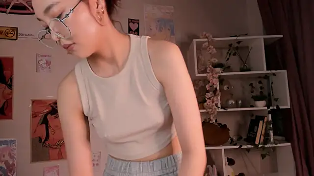 Snapshot of OdetteBiddy chatting on 09-13-25, 09:25 OdetteBiddy online show from 09-13-25, 09:25