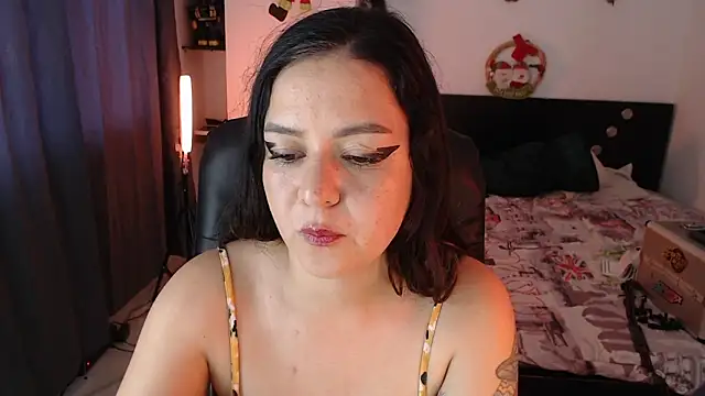 Abbyjoness21 online show from 01-05-26, 07:39