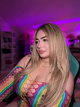 Snapshot of OriannaFox chatting on 03-20-26, 05:40 OriannaFox online show from 03-20-26, 05:40