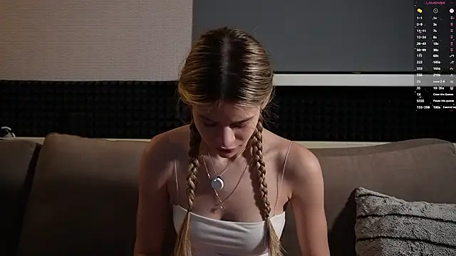 AnneVerity online show from 03-06-26, 08:05