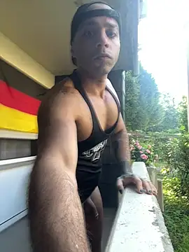 1Richrichard1 online show from 06-18-26, 08:14