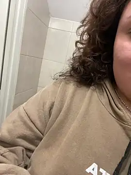 Solangerulo  online show from 04-06-26, 01:58