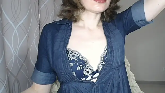 miss  Sophie online show from 03-27-26, 06:08