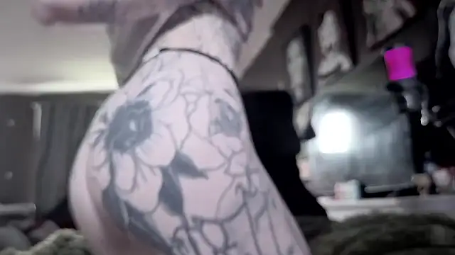 bambitatted online show from 07-05-26, 06:59