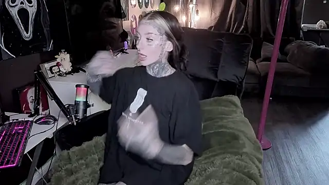 bambitatted online show from 07-19-26, 10:02