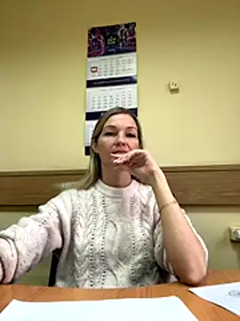 Snapshot of sweetriki chatting on 10-13-25, 08:03 sweetriki online show from 10-13-25, 08:03