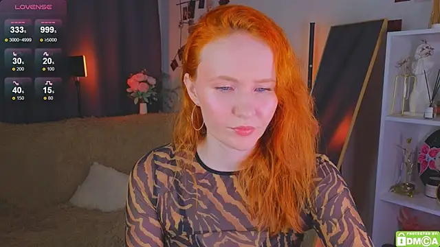 JoyceJones online show from 11-23-25, 08:19