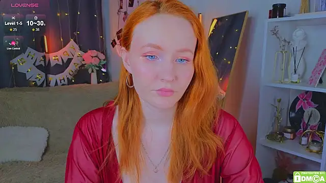 JoyceJones online show from 01-12-26, 08:03