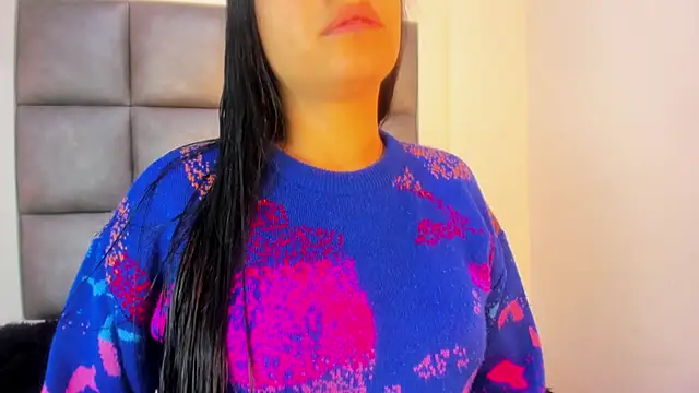 Mia lopez   online show from 09-22-25, 01:24