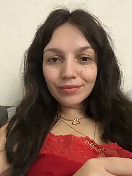 GoldenRay Xx online show from 04-21-26, 08:01