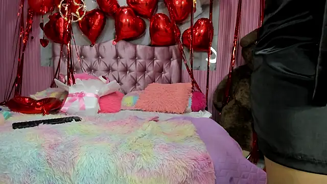 Mindy 19 online show from 02-13-26, 11:01