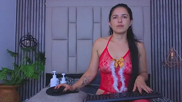 bryonycutee online show from 05-15-26, 11:17