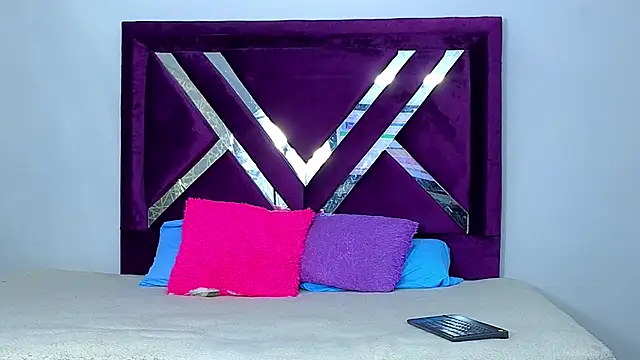 cuteeimy online show from 12-02-25, 06:58