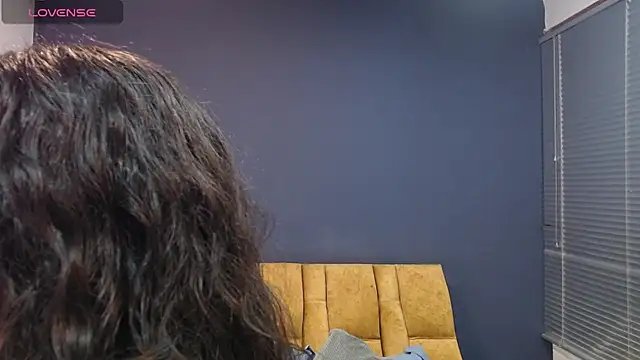 KendraaSimons online show from 04-04-26, 04:15