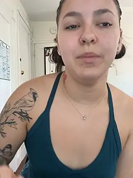 babykalirose online show from 04-17-26, 01:47