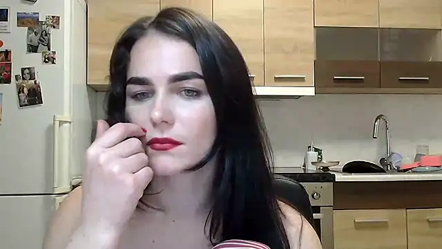 Silviaa a online show from 10-27-25, 07:29