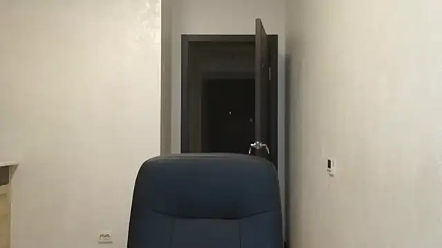 Silviaa a online show from 11-10-25, 10:31