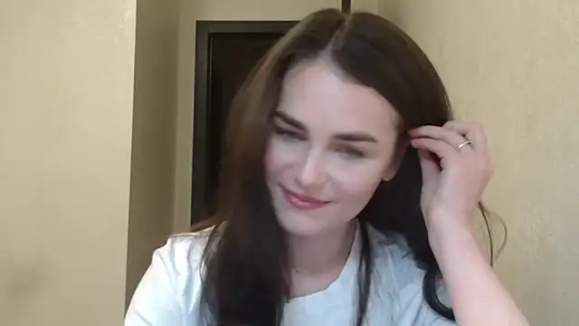 Silviaa a online show from 04-08-26, 06:52