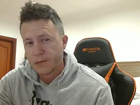 TroyDieselXXX online show from 03-30-26, 04:02