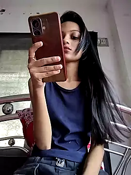 Your-Kitkat online show from 10-22-25, 05:19