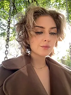 KellyKeler online show from 09-28-25, 11:37