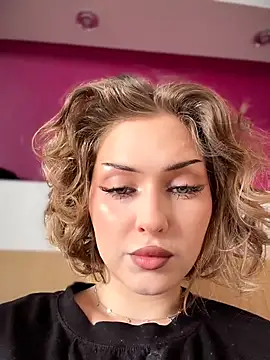 KellyKeler online show from 04-04-26, 11:08