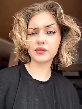 KellyKeler online show from 04-05-26, 10:34