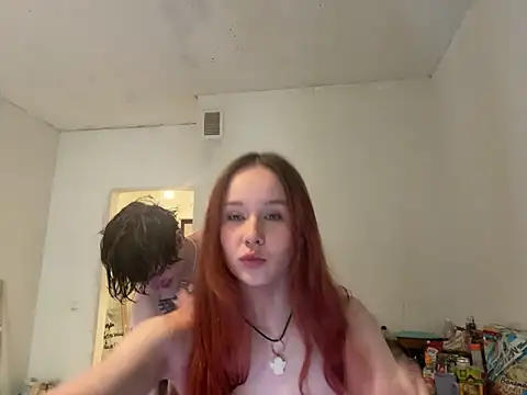 Snapshot of Remmy_Foxx_ chatting on 09-18-25, 11:56 Remmy Foxx online show from 09-18-25, 11:56
