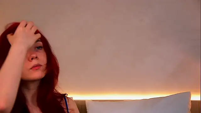 Snapshot of Nora__Ray chatting on 05-15-26, 09:33 Nora Ray online show from 05-15-26, 09:33