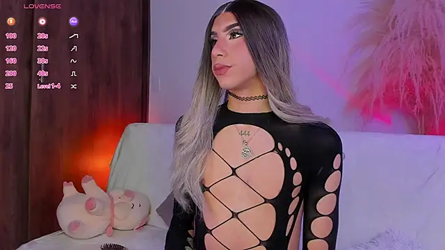 Samantha Magic online show from 09-16-25, 02:23