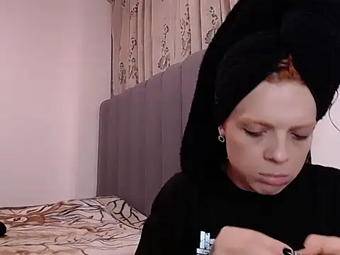 saara johnson496 online show from 04-19-26, 12:54