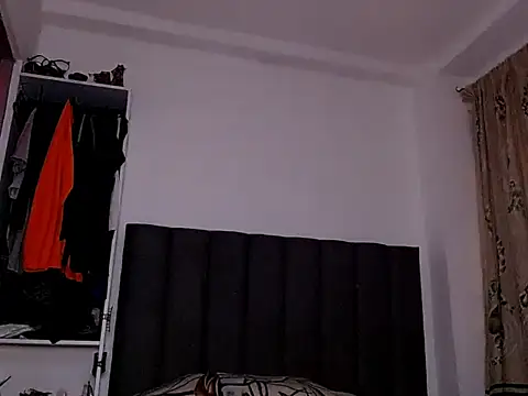 Snapshot of saara_johnson496 chatting on 06-03-26, 12:02 saara johnson496 online show from 06-03-26, 12:02