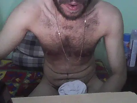Snapshot of Cuckcouple1992 chatting on 05-26-26, 08:05 Cuckcouple1992 online show from 05-26-26, 08:05