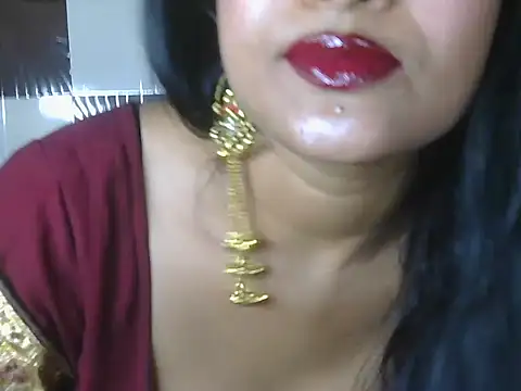hotee bhabi online show from 05-18-26, 11:49