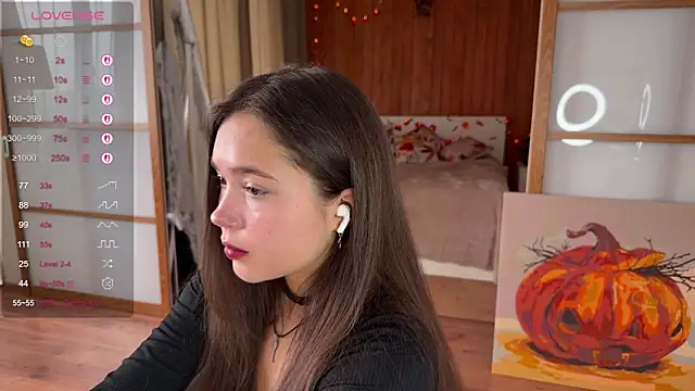 Snapshot of PlumyBun chatting on 10-29-25, 04:26 PlumyBun online show from 10-29-25, 04:26