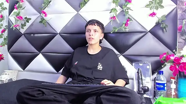 Megan Thompson  online show from 10-31-25, 02:40