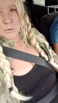 Bouncy-Bella28X online show from 07-22-26, 11:57