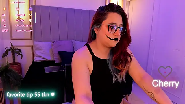 Snapshot of Cherry_blush_ chatting on 10-07-25, 07:55 Cherry blush online show from 10-07-25, 07:55