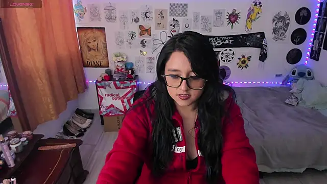 Cherry blush  online show from 04-01-26, 10:40