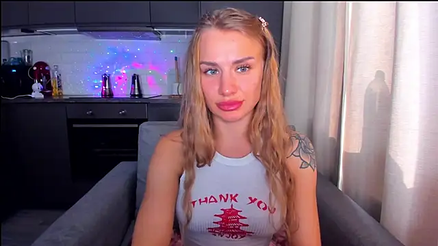 MashaFromRussia   online show from 09-14-25, 07:51