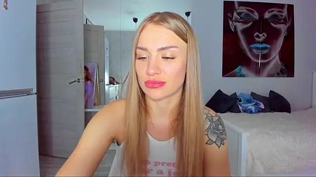 MashaFromRussia   online show from 10-13-25, 10:04