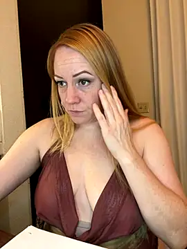 ChiliRoja online show from 11-22-25, 07:40