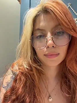 YunoRose  online show from 05-10-26, 10:04
